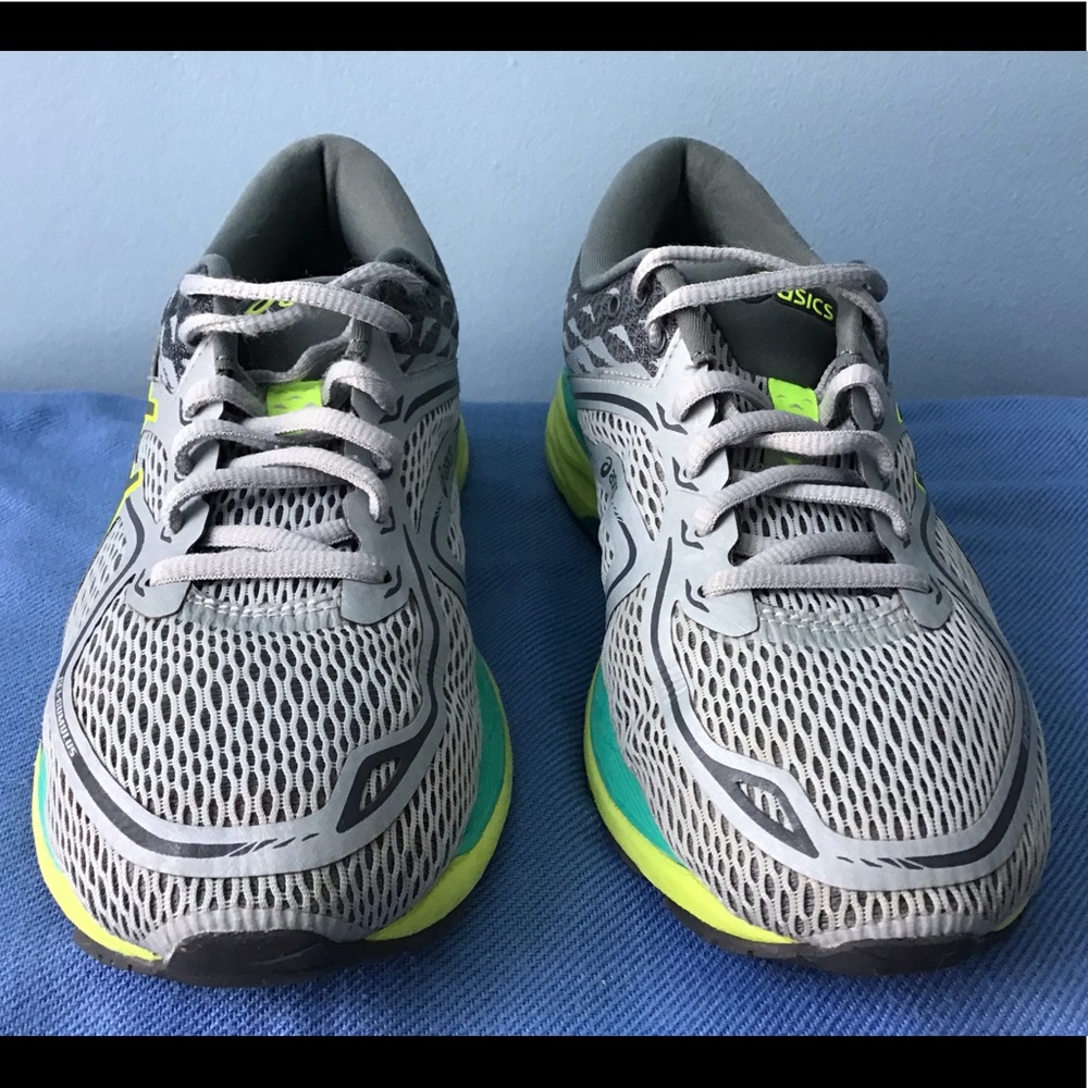 ASICS size 6.5